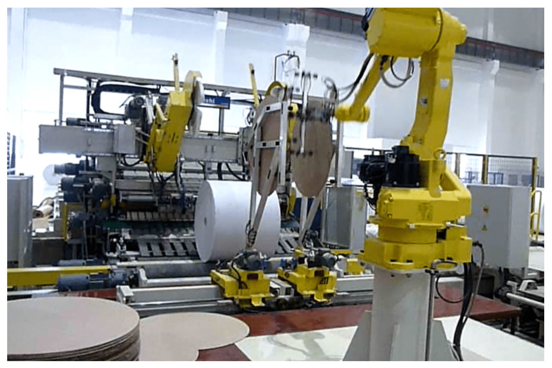 Embaladora com papel kraft - Largura Cheia 180 bobinashora.png